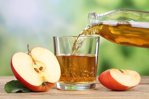 Apple_Juice_Bottle-1.jpg