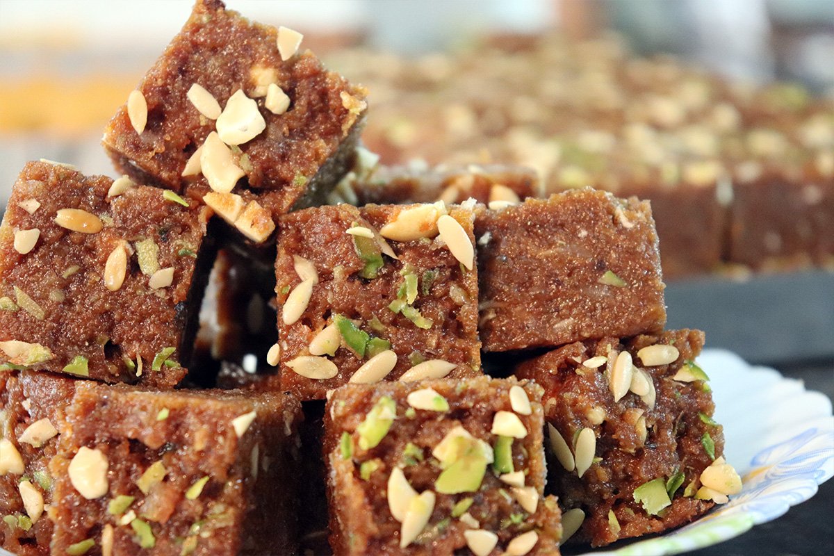 dhoda-burfi-pahalwans-sweets-jammu-1